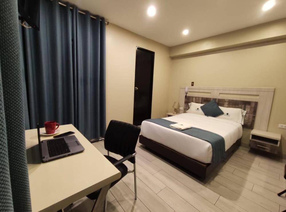 Hotel Konford Canete Imperial Luaran gambar